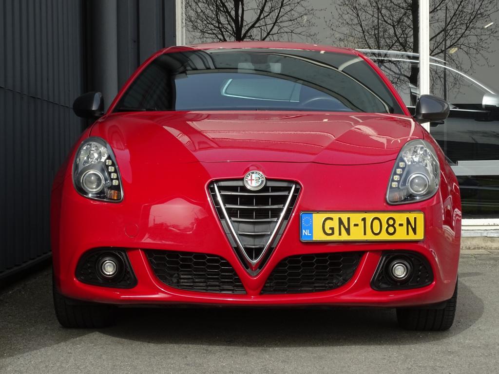 Alfa Romeo Giulietta 1.4 t sprint | navi | 18"
