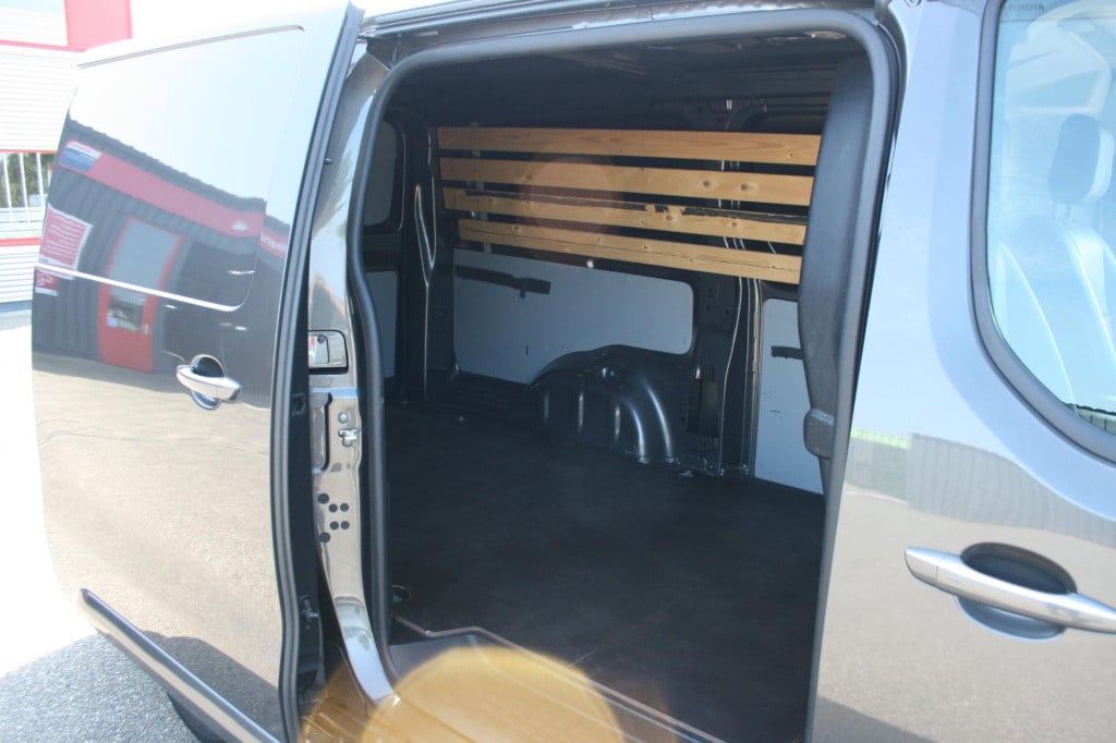 Toyota Proace worker 2.0 d-4d professional long