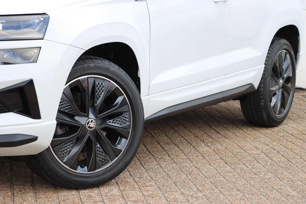 Skoda Karoq 1.5 tsi sportline 150pk dsg7