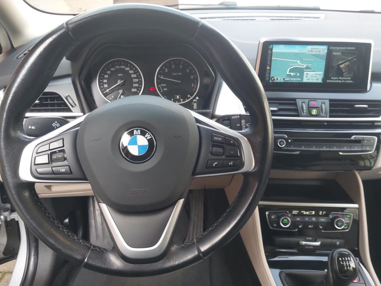 BMW 218i Grand Tourer Luxery Line