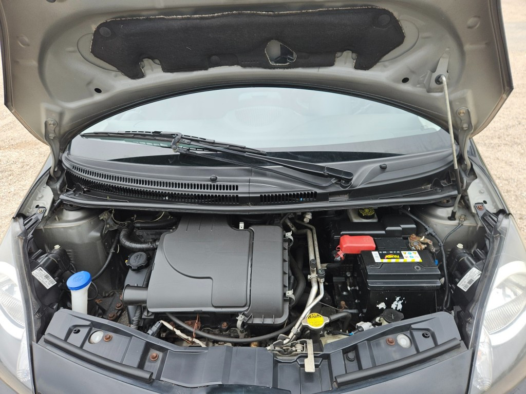 Toyota Aygo navigator 1.0 vvti 5drs/airco/nap/dealer ond.