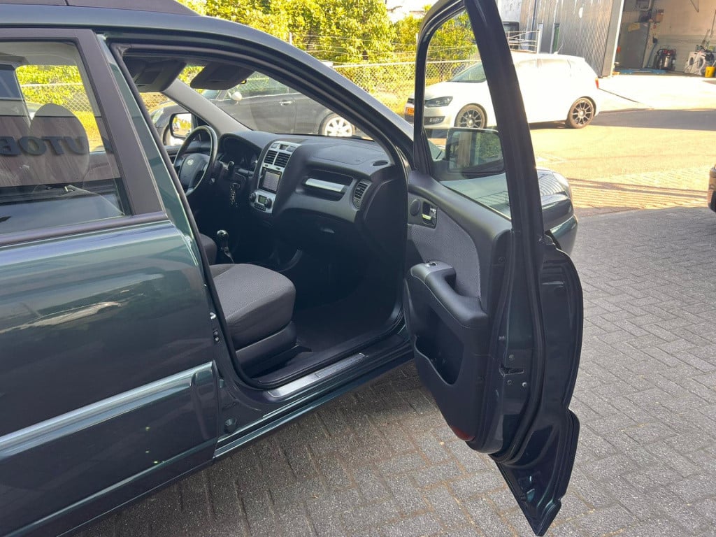 Kia Sportage 2.0 cvvt x-ecutive