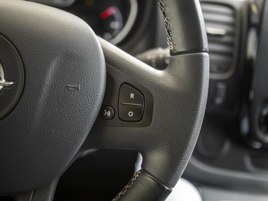 Opel Vivaro tourer 8p 1.6 cdti biturbo 125pk l1h1 | navigatie | trekhaak | 