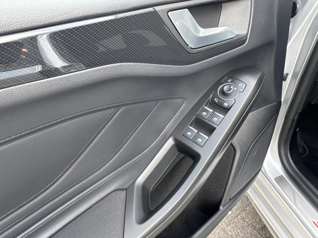 Ford Focus 1.0 ecoboost hybrid st line x mhev garantie t/m 11-02-2029