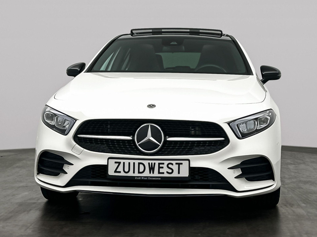 Mercedes-Benz A-Klasse 250 e amg pano sfeer camera night pakket