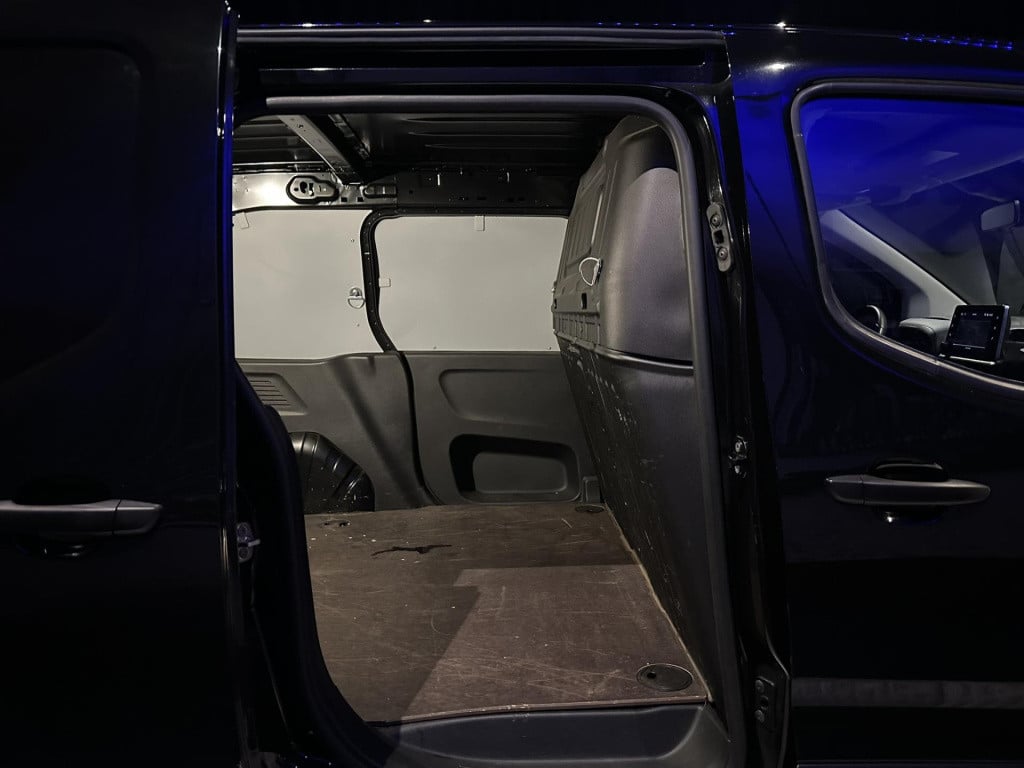 Opel Combo 1.5d l1h1 edition *navi*appconnect*camera*