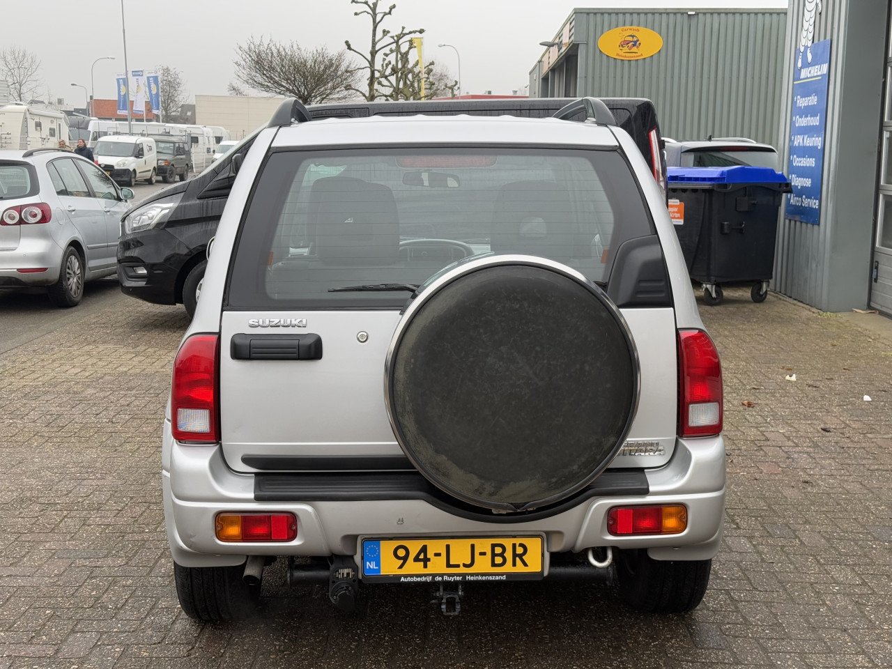 Suzuki Grand Vitara - 2.0 Metal Top