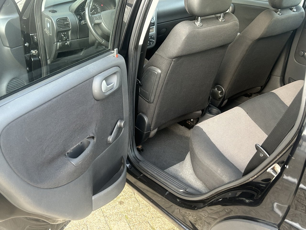 Opel  Corsa C 1.2 XEP