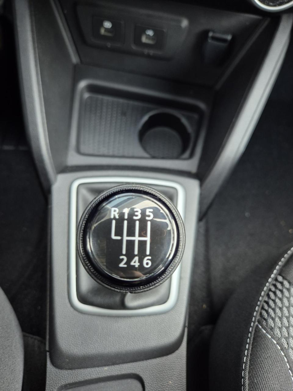 Dacia Duster 1.0 tce journey camera, navigatie