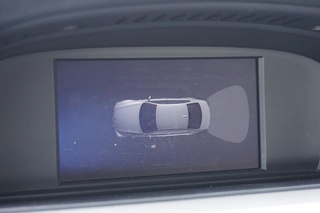 BMW 3-serie 318i corporate lease luxury line climate / navi / cruise / lede