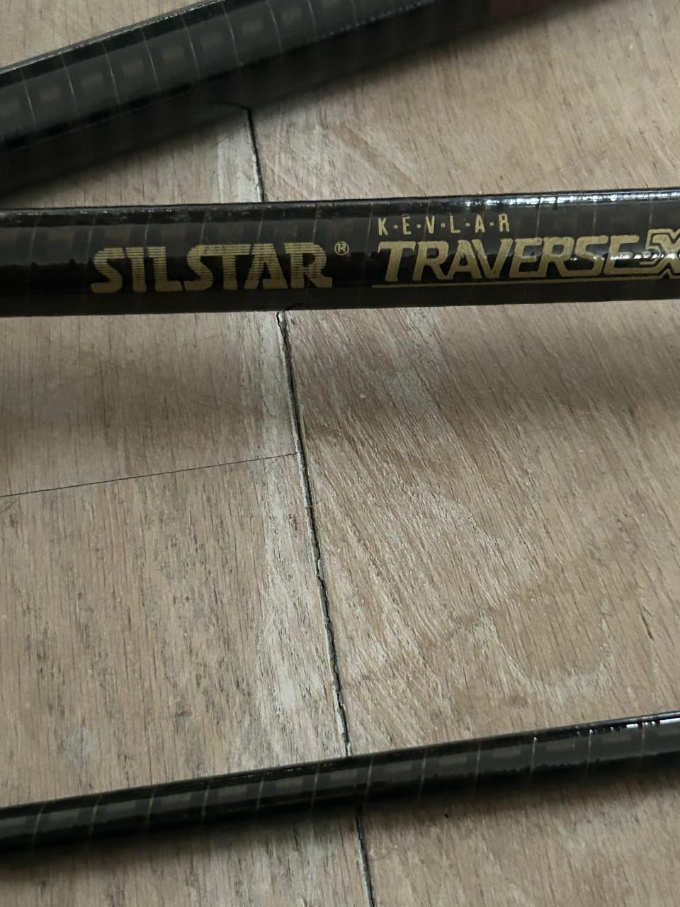 Te koop twee maal silstar traverse x  5 meter zeehengels