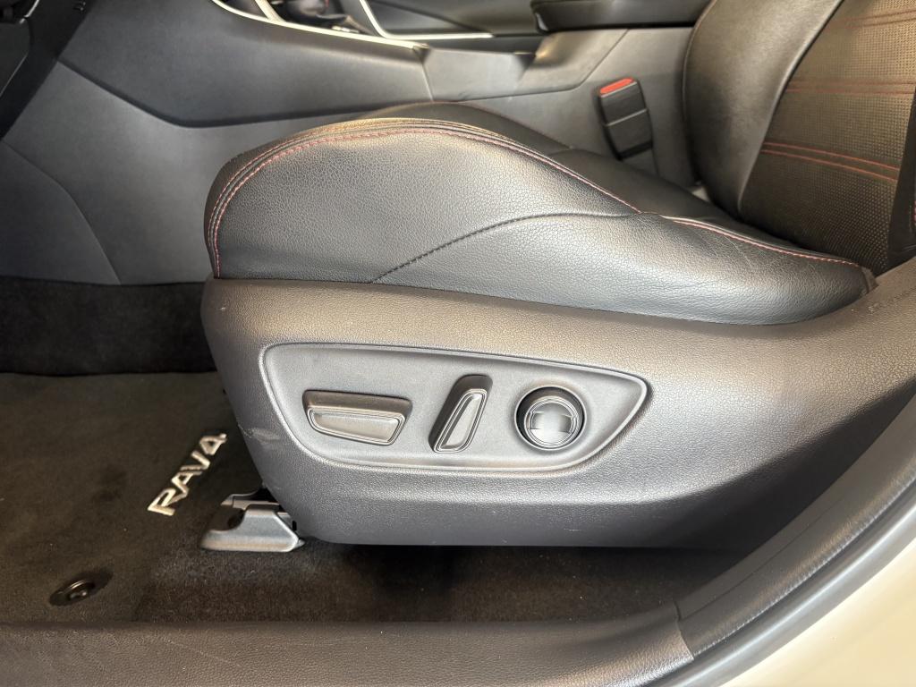 Toyota Rav4 2.5 plug-in hybrid. bi-tone plus | trekhaak |