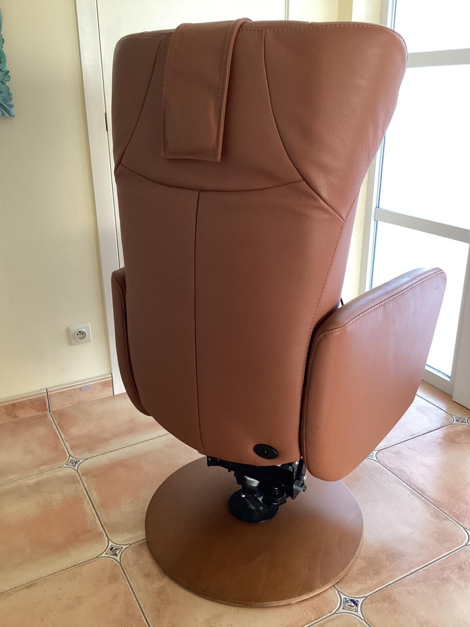 Luxe Prominent sta-op relax/liftfunctie met accu draadloos(als nieuw)