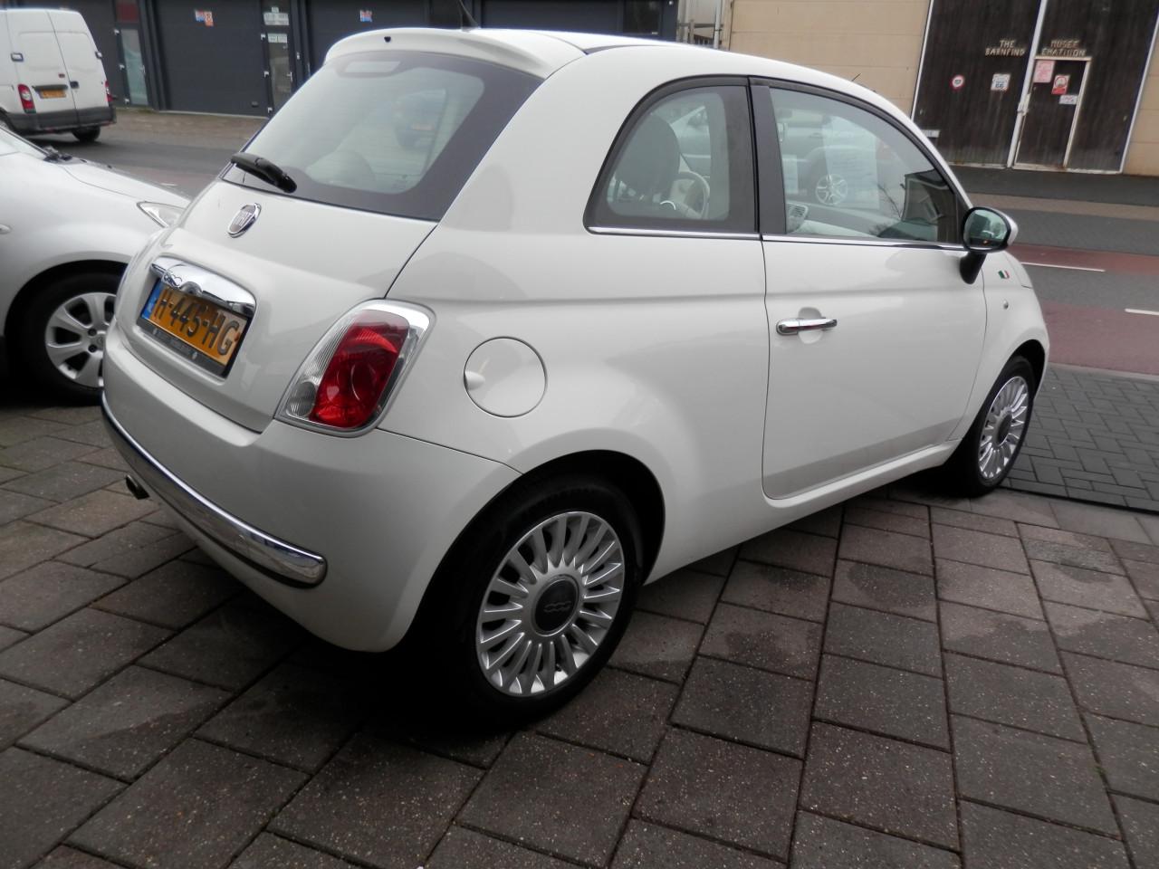 Auto Garant Biedt Aan: Fiat 500 1.2 Naked