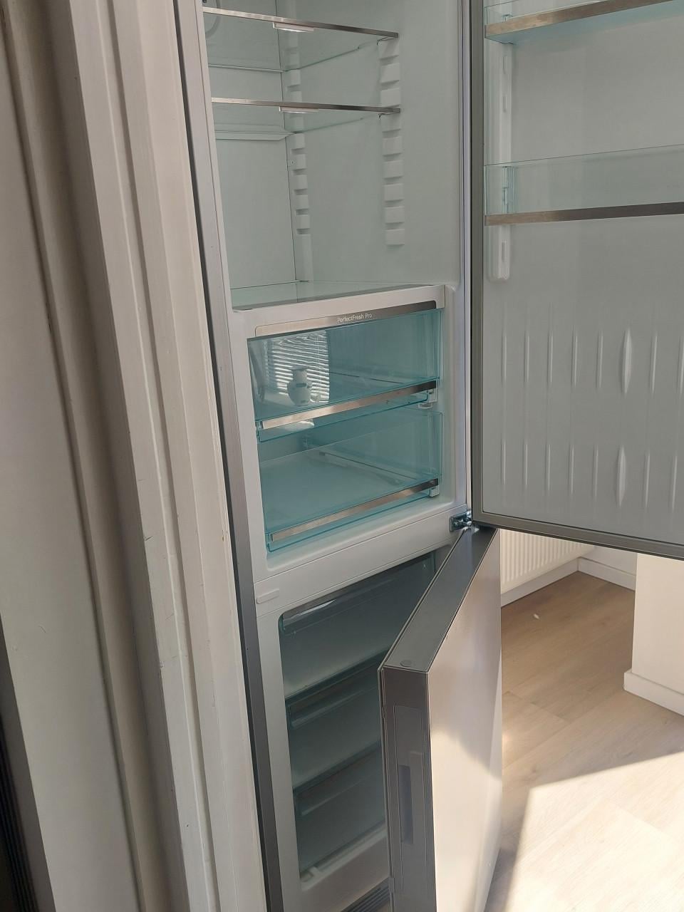 Miele koek/vriescombinatie rvs kleur
