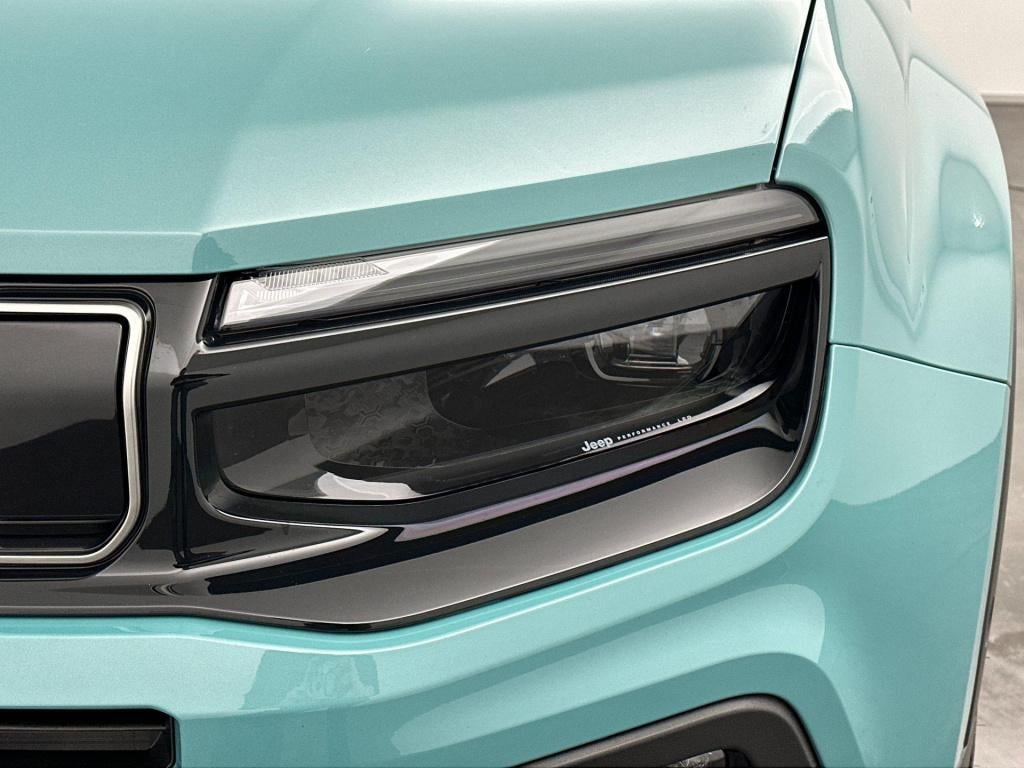 Jeep Avenger 1.2 e-hybrid summit | camera | apple carplay & android auto |