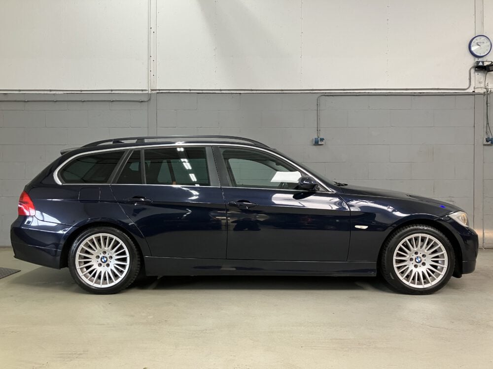 BMW 3-serie Touring 330d Dynamic Executive