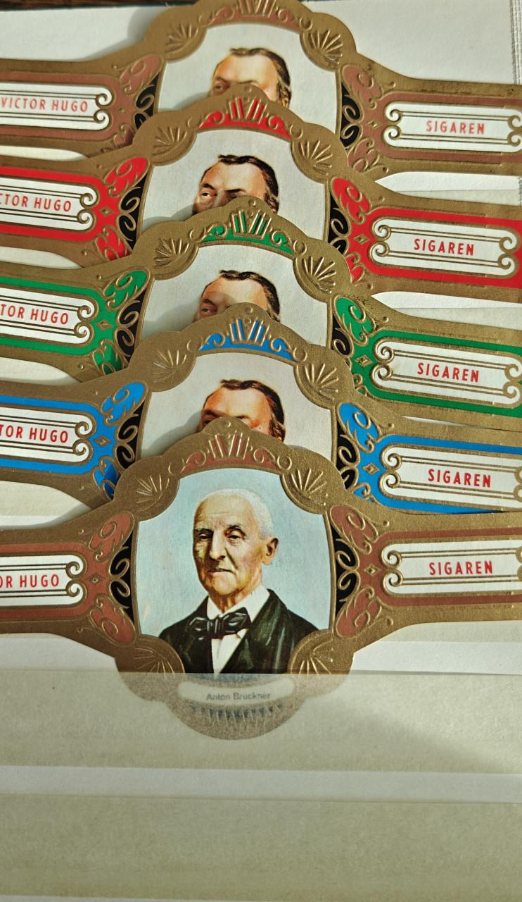 Een boekje met Sigarenbandjes