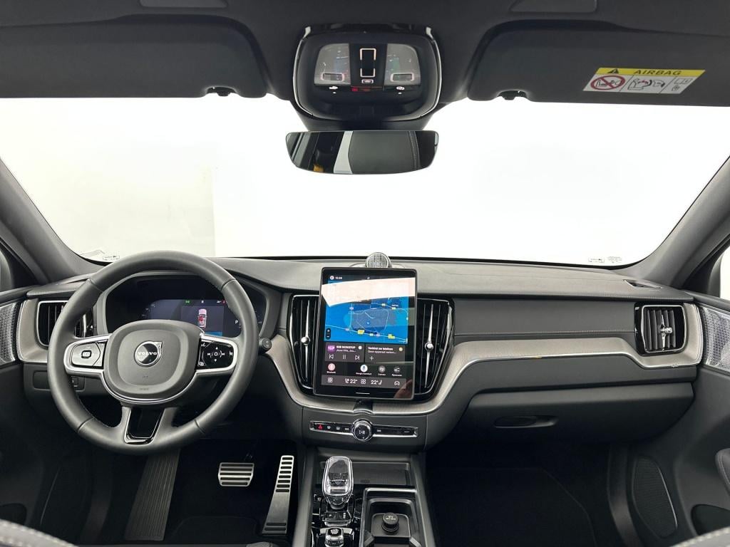Volvo XC60 polestar engineered recharge plug-in hybrid awd