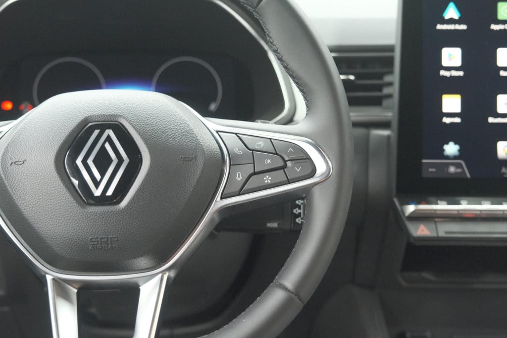 Renault Captur mild hybrid 160 edc techno | camera | navigatie | apple carp