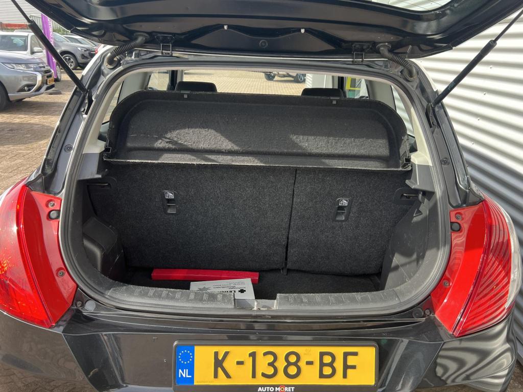Suzuki Swift 1.2 comfort easss black serie