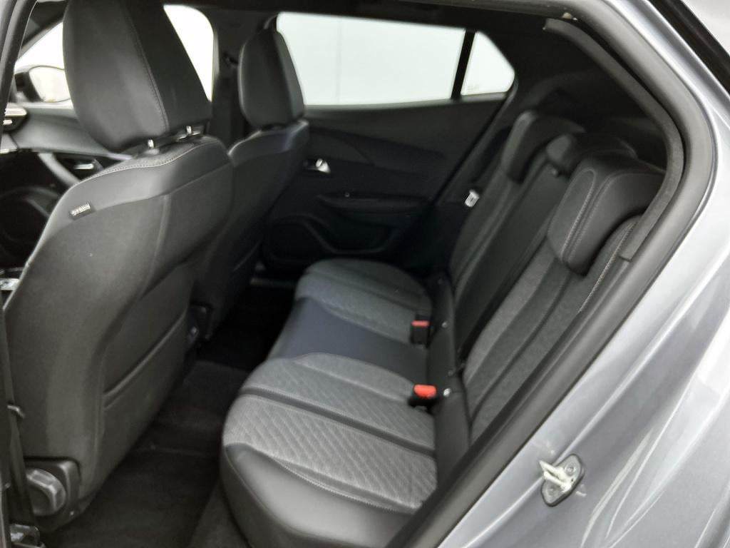 Peugeot 2008 130pk allure automaat | rijklaar | navigatie | camera |