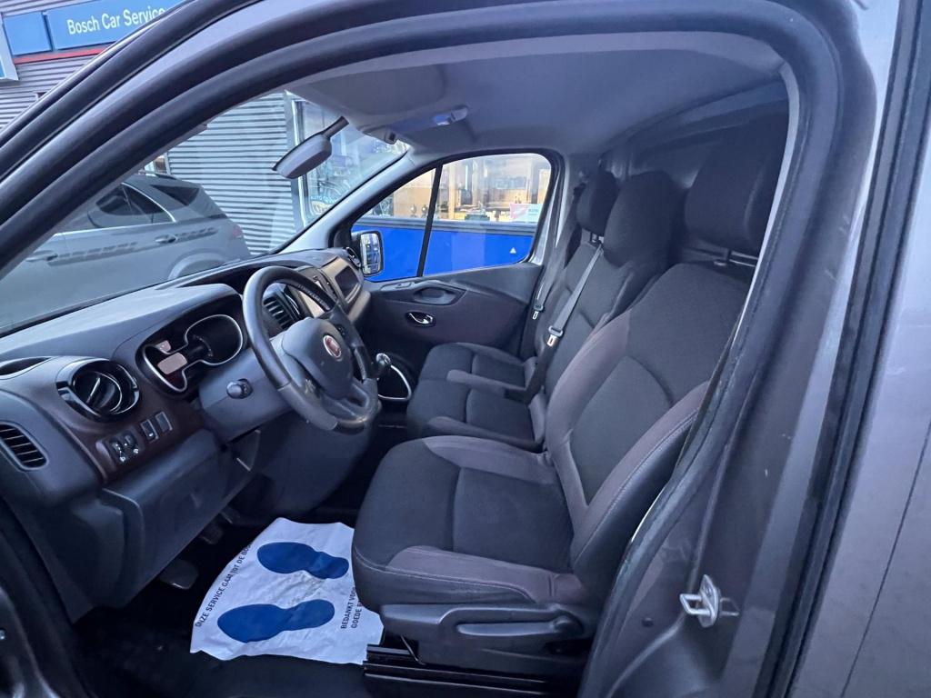 Fiat Talento 1.6 mj l2h1 sx 145 pk, navi, camera, trekhaak enz...