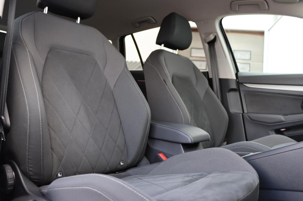 Volkswagen Golf variant 1.0 etsi life business 110pk dsg7