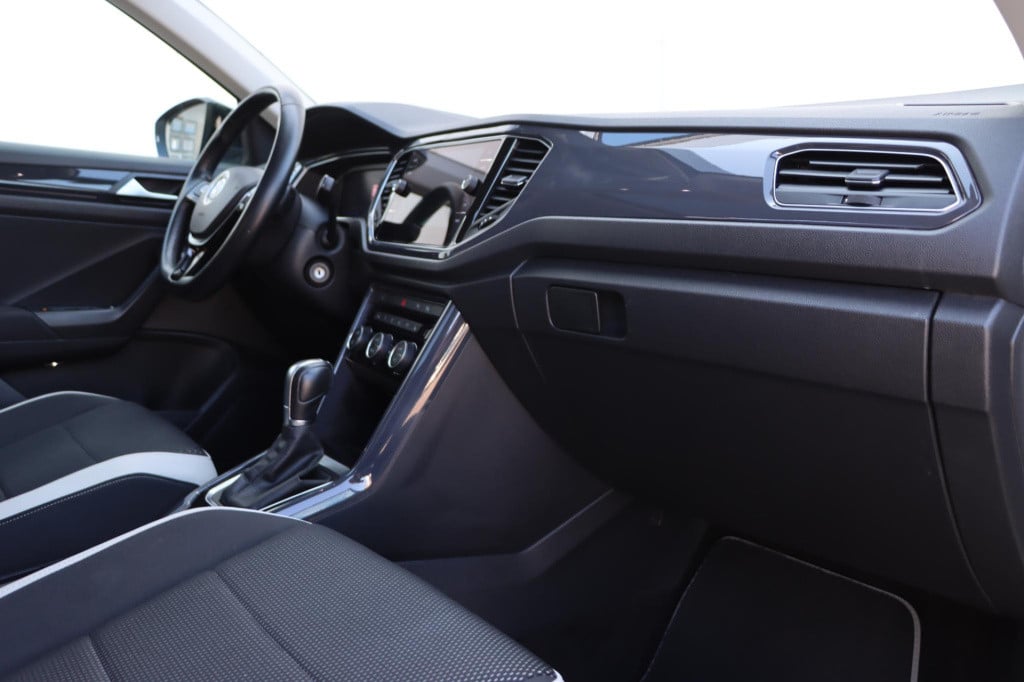 Volkswagen T-roc 1.5 tsi sport business r