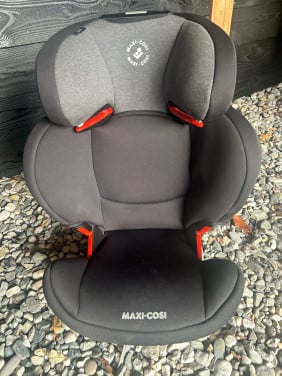 2x autostoelje rodifix maxicosi