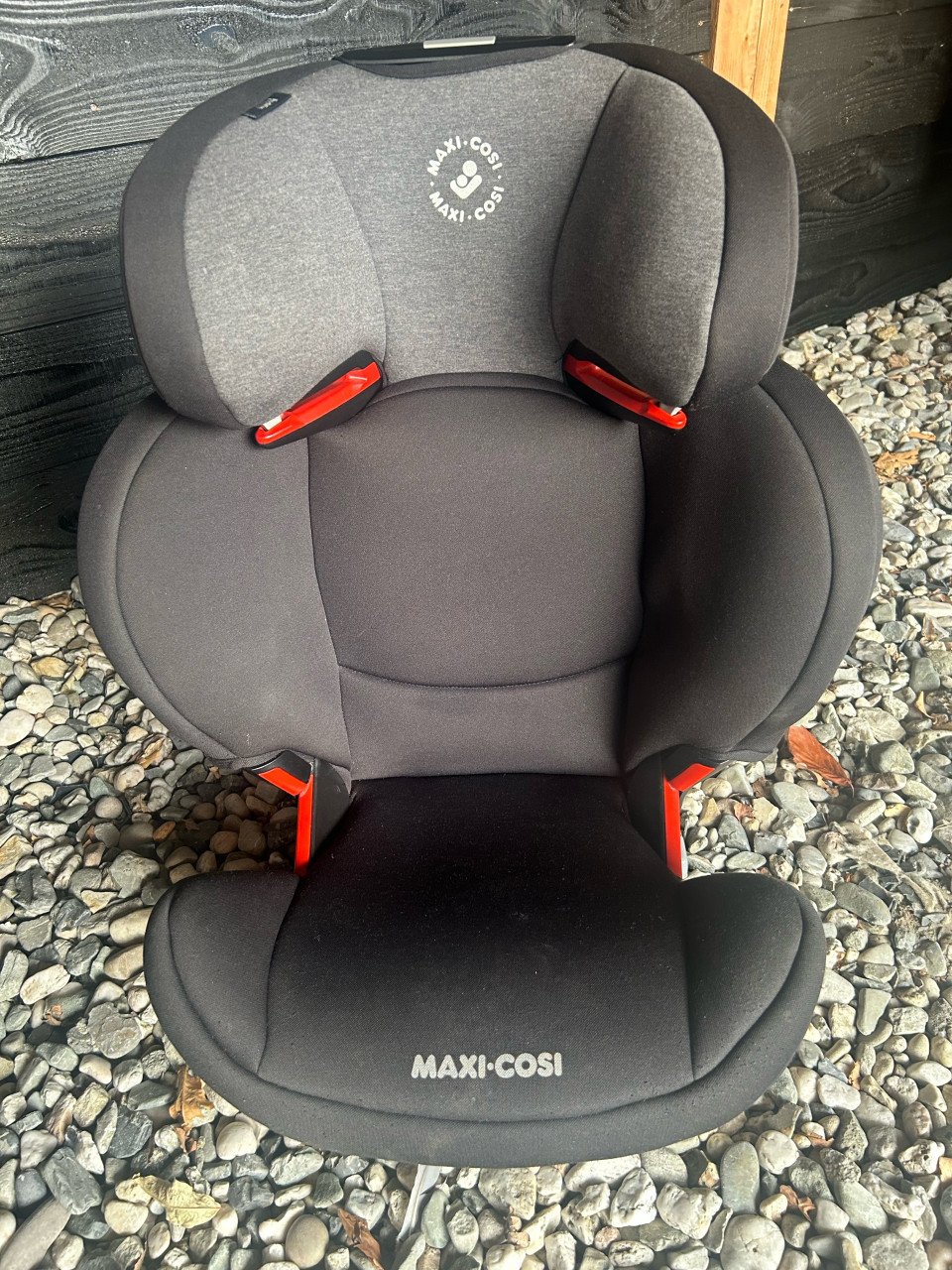 2x autostoelje rodifix maxicosi