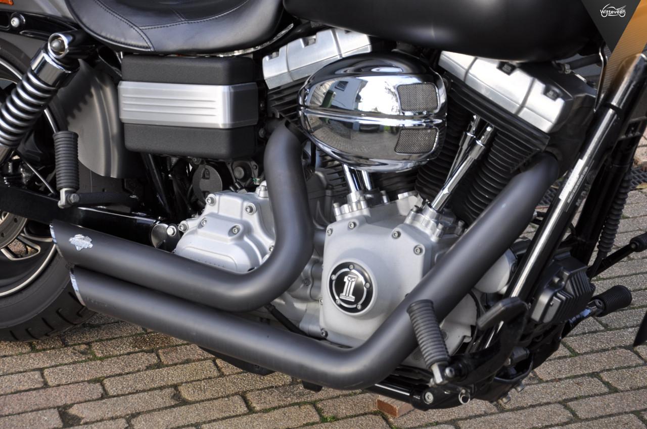 Harley-Davidson FXDB Street Bob 15500 kms!