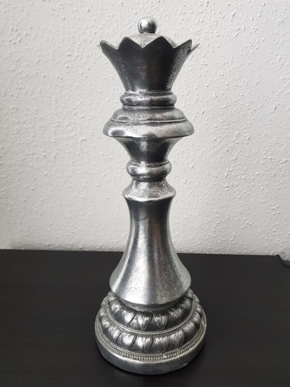 Schaakstuk koningin 34cm bij 13,3cm