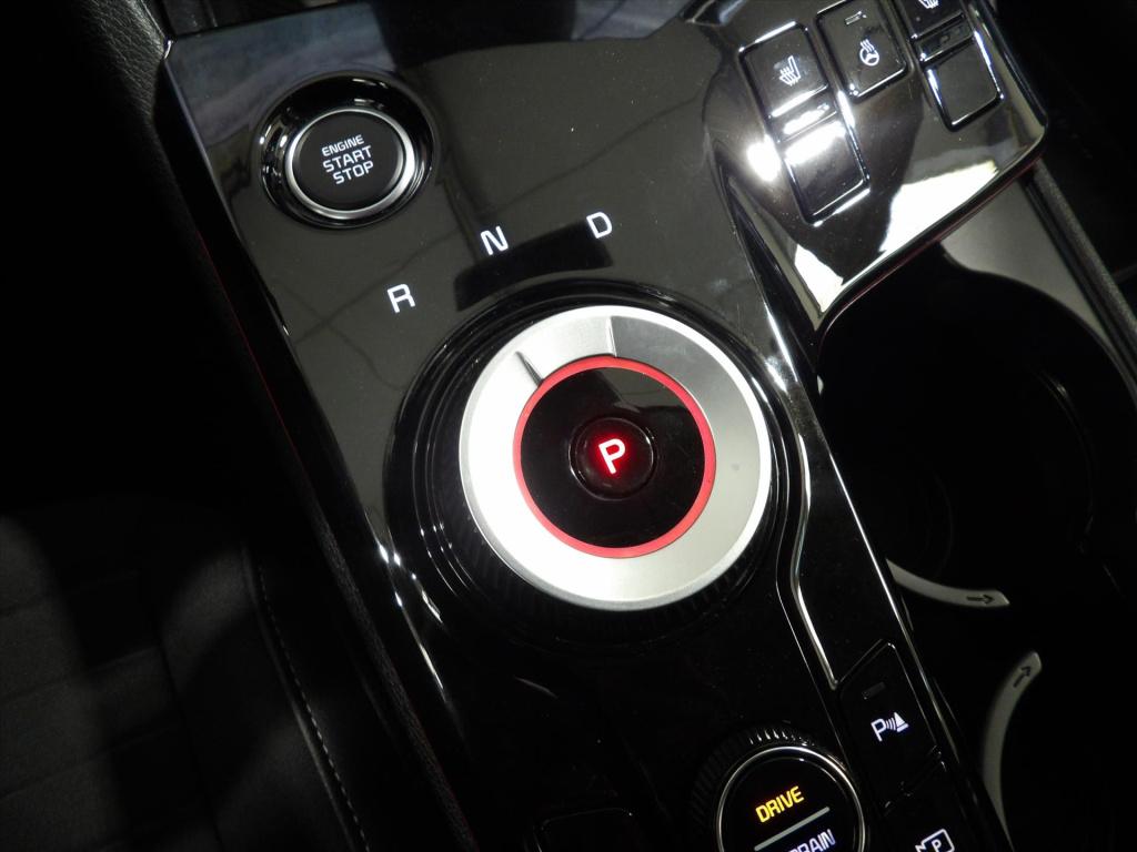 Kia Sportage 1.6 t-gdi 265pk plug-in hybrid at6 4wd dynamicplusline