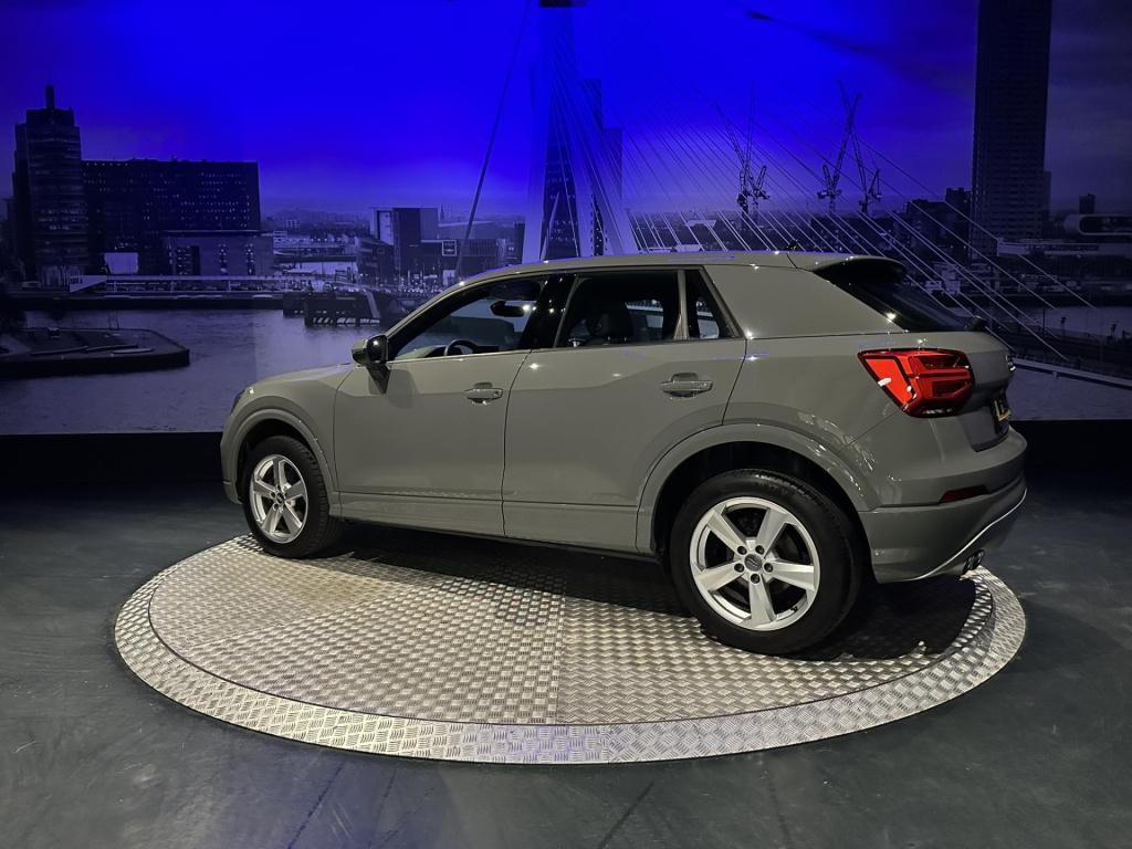 Audi Q2 35 tfsi epic *origineel nl*led*navi*carplay*camera*