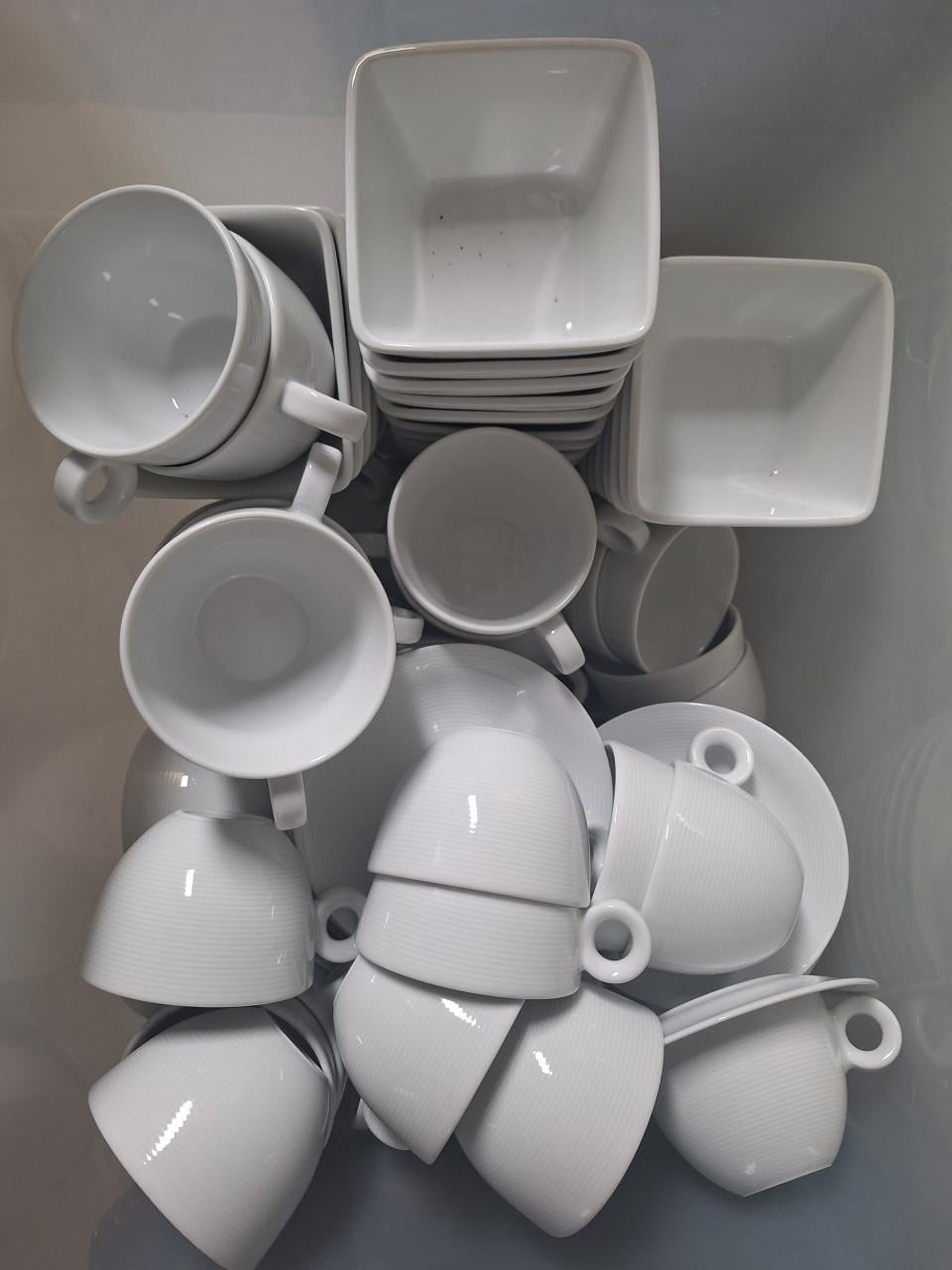 Theekopjes en schaaltjes