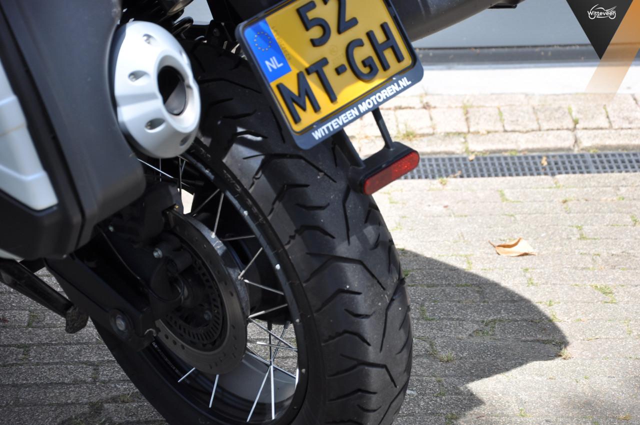 Moto Guzzi V85 TT Travel Mooie en complete motor!