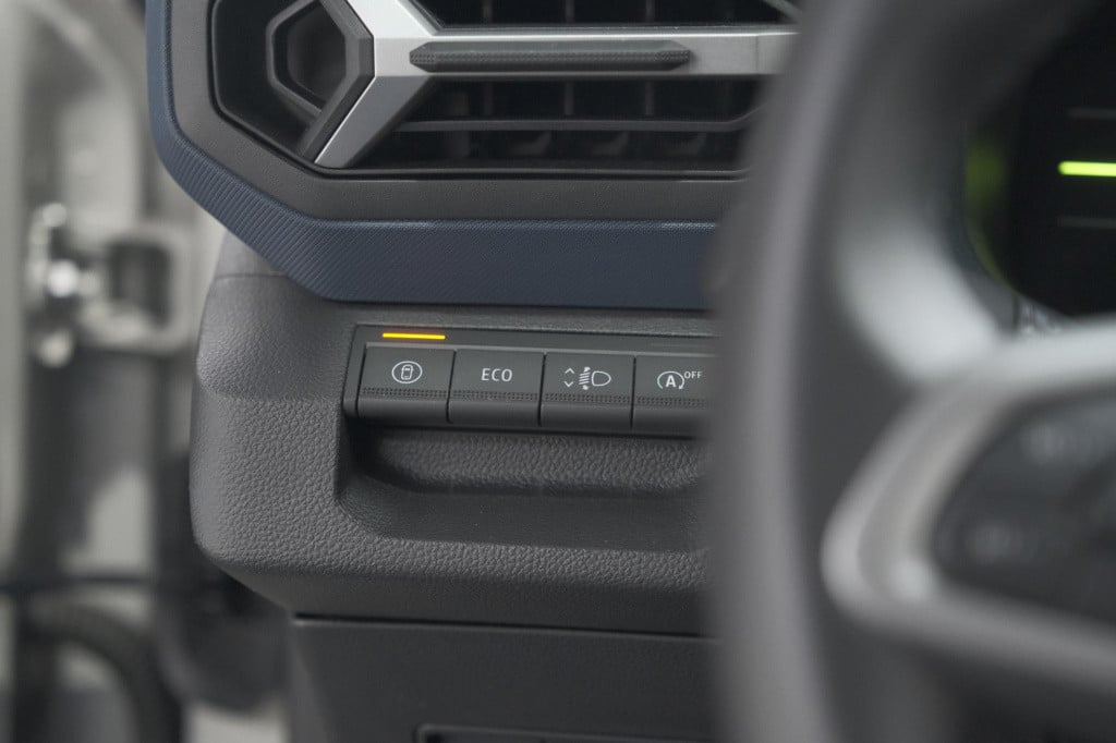 Dacia Duster mild hybrid 130 expression | camera | stoelverwarming | apple 