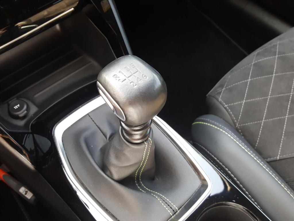 Peugeot 208 1.2 100pk gt alcantara bekleding | apple carplay & android auto