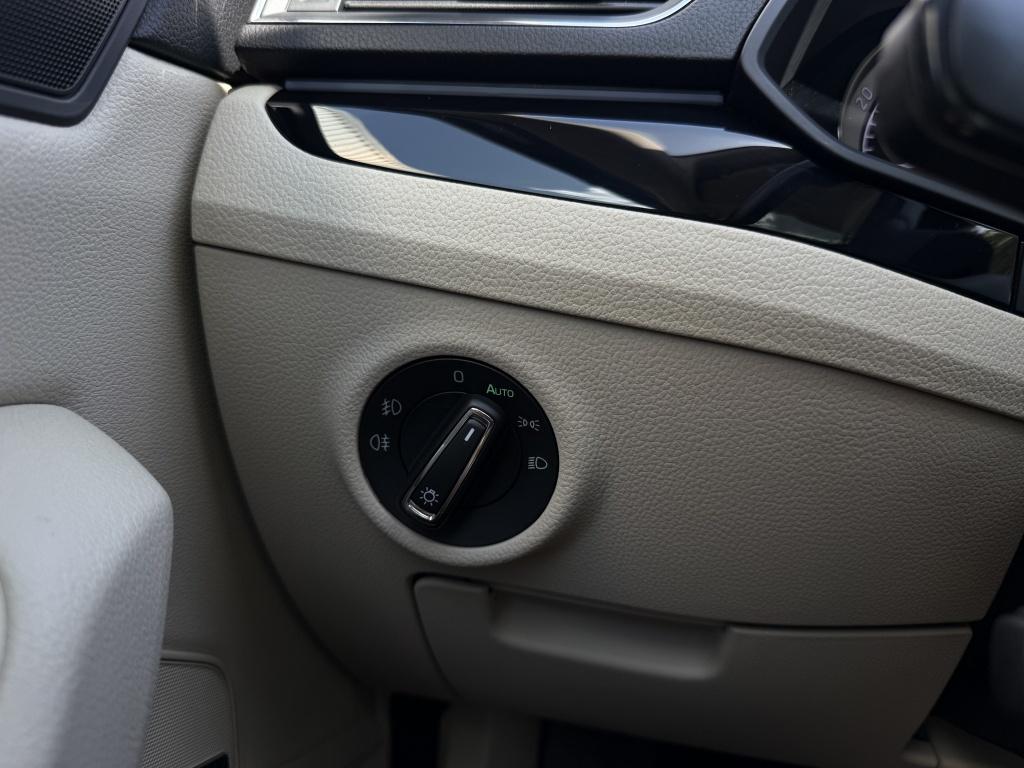 Skoda Superb 1.8 tsi laurin & klement - top uitvoering! -