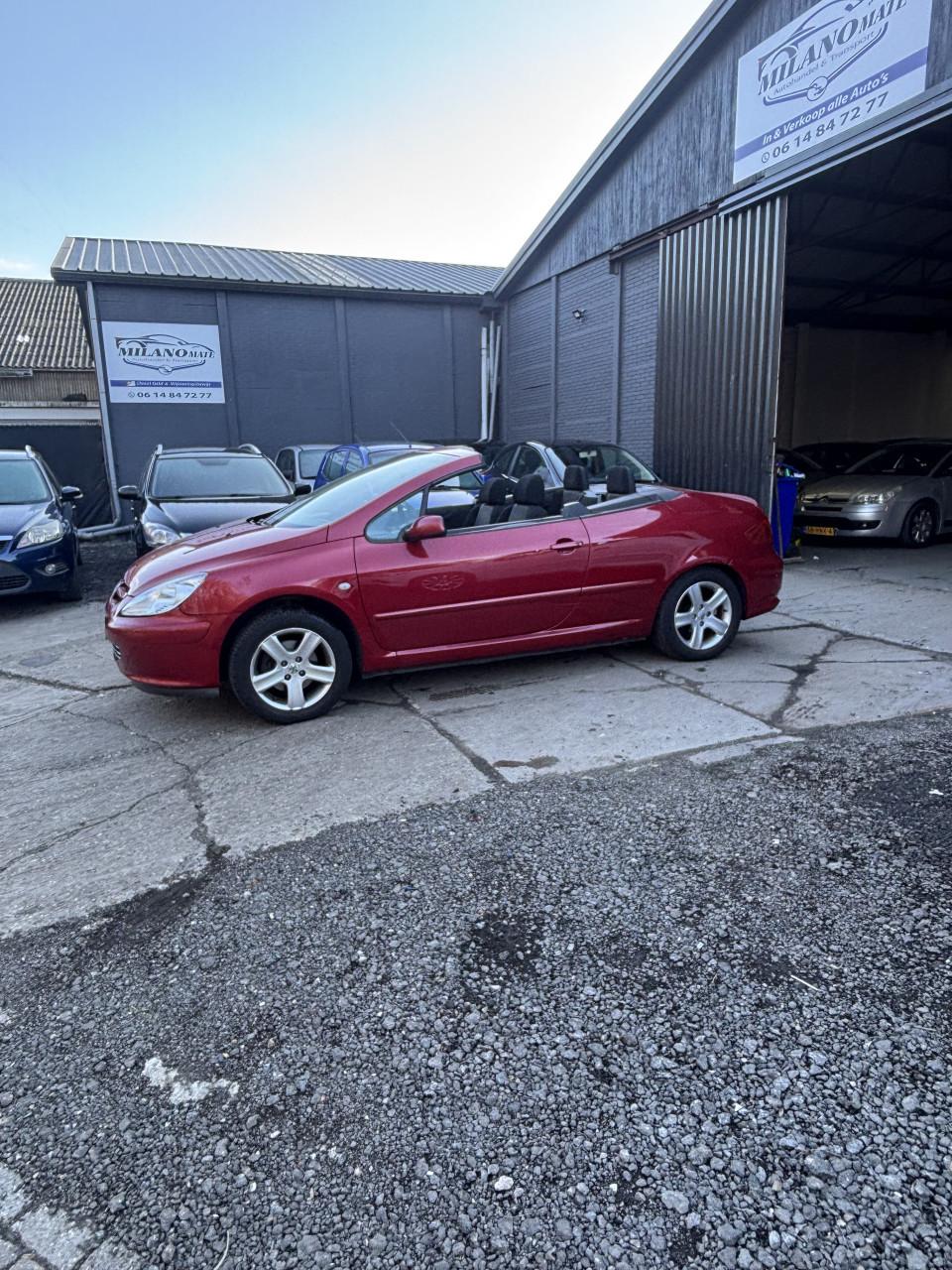 Peugeot 307 cabrio met weinig kilometers