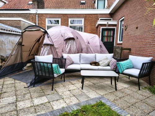 Prachtige 4-persoonstent met leefruimte van Wildebeast- tent