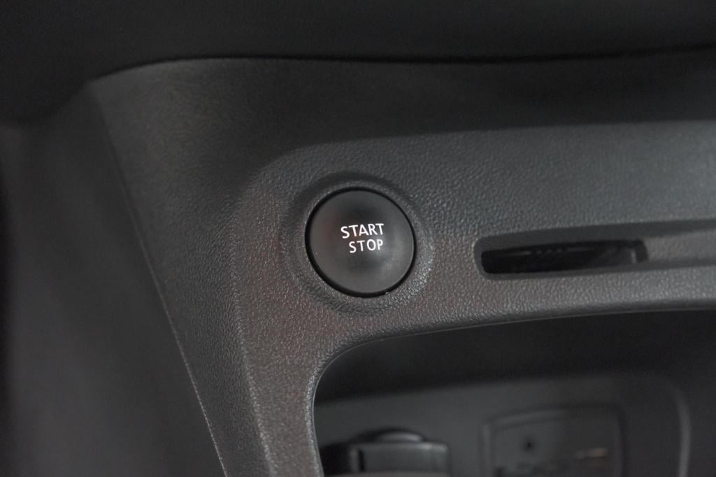 Renault Captur tce 120 edc intens | camera | navigatie |  parkeersensoren |