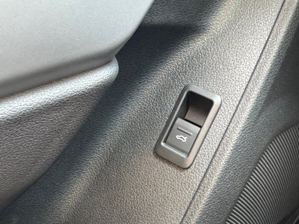 Audi Q3 35 tfsi * camera * matrix led * leer * keyless * trekhaak