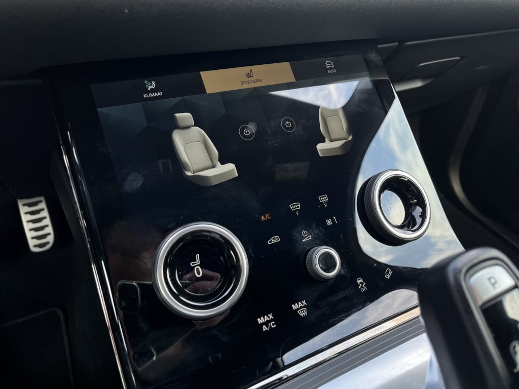 Land Rover Range Rover 1.5 p300e awd r-dynamic se | carplay | camera | acc 