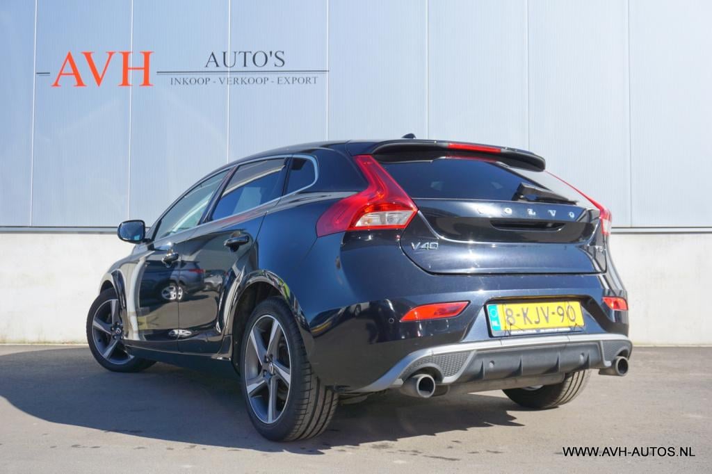 Volvo V40 1.6 t3 r-design