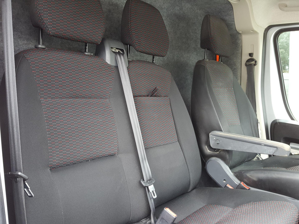 Peugeot Boxer gb 330 l1h1 bluehdi 130pk premium pack navigatie | airco | cr