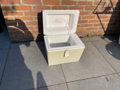 Mobiele Electrische 12 V koel cq warm houd box