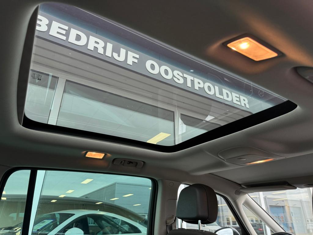 Opel Zafira tourer 1.4 cosmo 7p.