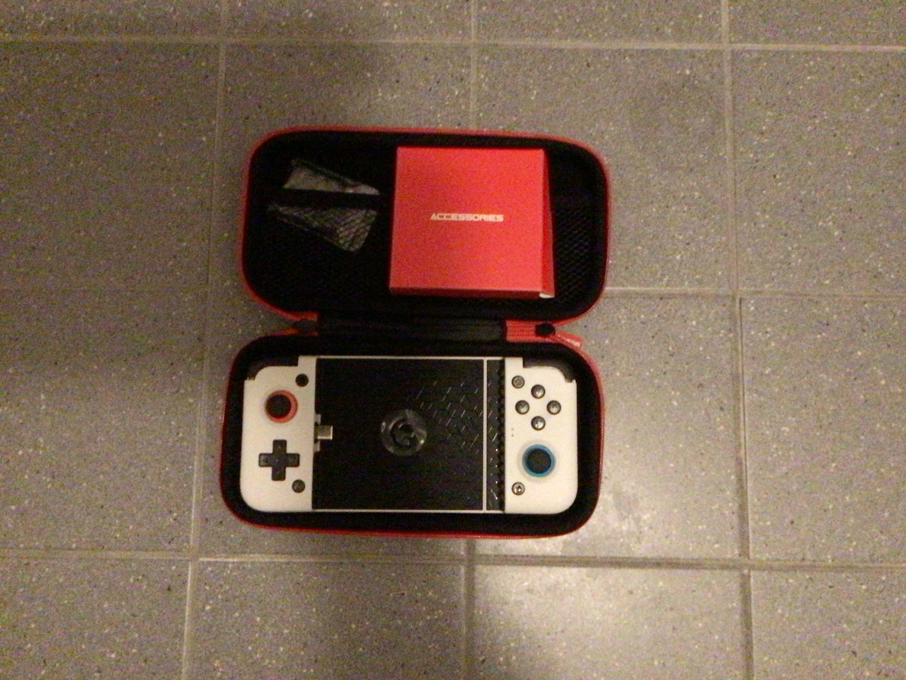 Mobile game controller